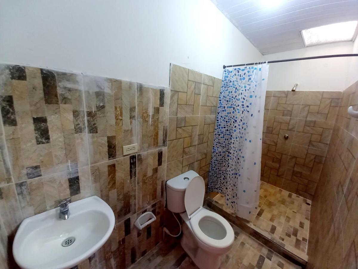 Apartamentos Cerca Al Aeropuerto Letícia Exterior foto